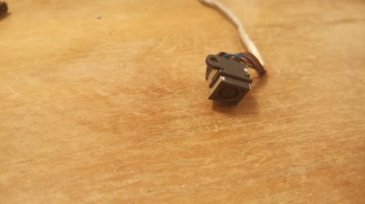 Conector Power DC Laptop Dell studio 1557 foto