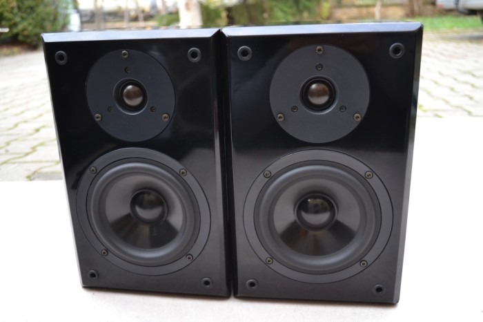 Boxe Yamaha NX E 400