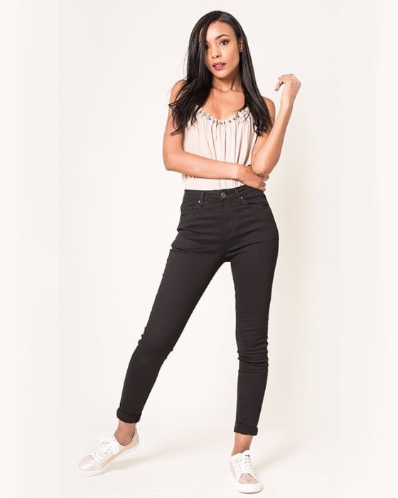 Blugi Dama Slim Nina Carter Negru P109-1 M8