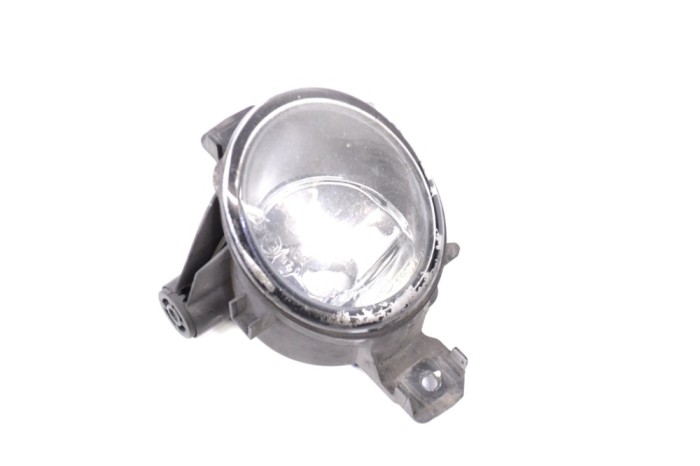 Proiector ceață dreapta față BMW X5 E70 2010 OEM: 89206142 | 11809044