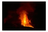 Tablou Canvas, "Erupția vulcanului &icirc;n noapte misterioasă", Foc, Erupție, Lumină, Noapte, Căldură, Natură, Spectacol, Energie, Intensitate, Forță, 39 x
