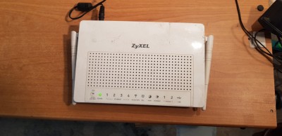 Zyxel P-2612HNU-F1 wireless router Gigabit Ethernet White foto