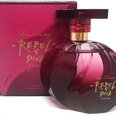 Apa de parfum Far Away Rebel & Diva de la Avon