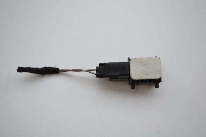 Senzor de impact lateral dreapta LAND ROVER FREELANDER 2 L359 2006 OEM: 3M5T-14B342-AB 2359887