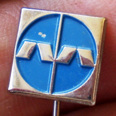 I.941 INSIGNA STICKPIN SLOVENIA AVIATIE ADRIA AIRWAYS 10mm