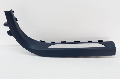 Ornament prag interior dreapta față JAGUAR I-PACE X590 2020 OEM: J9D3-13200-AE8PVJ,1059400305 12166912 foto