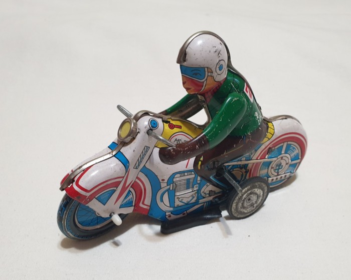MOTOCICLIST - MOTOCICLETA Jucarie veche din tabla litografiata