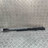 Suport prag lateral dreapta spate BMW 7 F01, F02 2011 OEM: 7187104 28427049