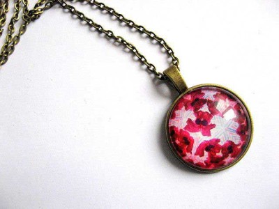 Design flori rosii, colier si pandantiv bronz, bijuterie handmade femei 28934 foto