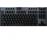 Tastatura mecanica gaming Logitech G915 TKL, Ultraslim, Lightspeed Wireless 2.4GHz&amp;amp;Bluetooth, Lightsync RGB, Switch Clicky, Negru Carbon