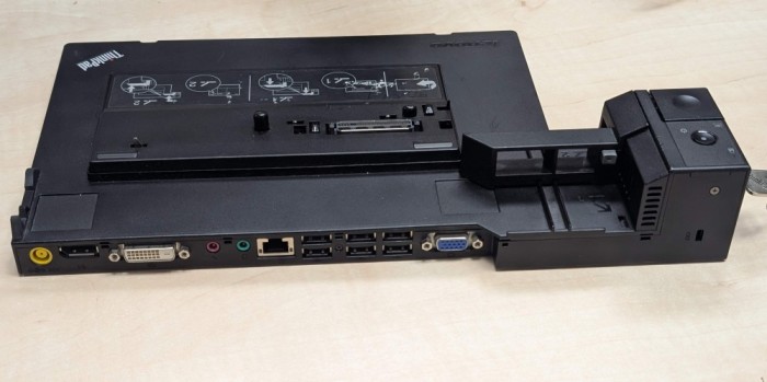 Lenovo ThinkPad Mini Dock Series 3 Type 4337 L412 L420 L430 L512 L520 L530 T410 T420 T430 T510 T520 T530 W510 W520 W530 X201 X220 X230
