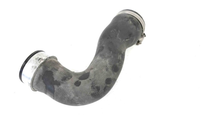 Furtun intercooler st&acirc;nga VW SCIROCCO 137, 138 2008 OEM: 1K0145834N