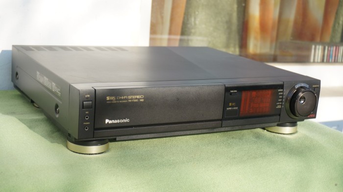 Video recorder S-VHS Panasonic NV-FS90 stereo Hi-Fi