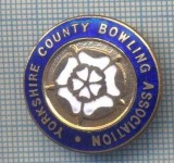 AX 331 INSIGNA BOWLING -YORKSHIRE COUNTY BOWLING ASSOCIATION-MAREA BRITANIE