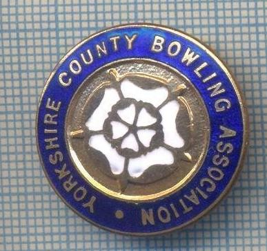 AX 331 INSIGNA BOWLING -YORKSHIRE COUNTY BOWLING ASSOCIATION-MAREA BRITANIE foto