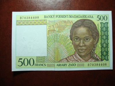 MADAGASCAR 500 FRANCI EXCELENTA foto