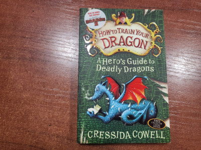How to train your dragon.A hero&amp;#039;s guide to deadly dragons-Cressida Cowell foto