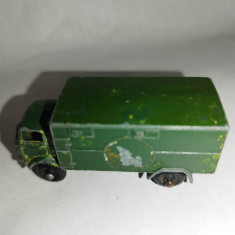 bnk jc Matchbox 63a Ford Ambulance