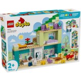 LEGO&reg; DUPLO - Casa moderna de familie 3 in 1, cu figurine (10470)