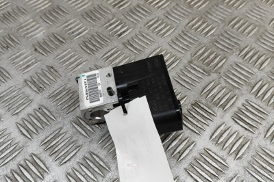 Supapa de expansiune aer condiționat AUDI E-TRON GT 2022 OEM: 4M0816702A | 30908068 foto