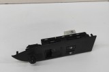 Buton geam ușă dreapta față SUZUKI GRAND VITARA II JT, TE, TD 2007 OEM: 83717-64J0 31443113