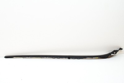 Ornament vertical parbriz dreapta HONDA ODYSSEY RL6 2019 OEM: 73152-THR | 14147365 foto