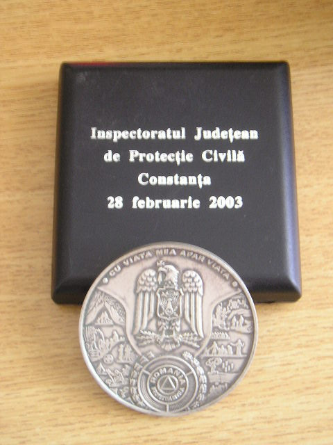 QW2 4 - Medalie - tematica protectia civila - Constanta - 70 ani - 2003