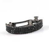 Clama de par semirotunda cu pietre negre