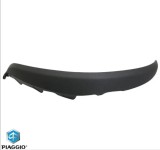Carena laterala fata stanga (aparatoare noroi) originala Piaggio MP3 300 LT (16-18) - MP3 350 (18-20) - MP3 400 (20-21) - MP3 500 LT (14-21)