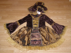 costum carnaval serbare rochie medievala domnita pentru copii de 6-7 ani foto