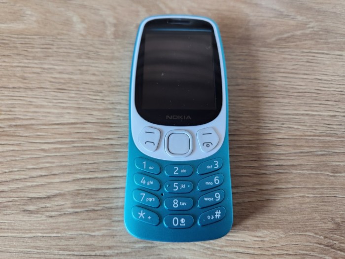 Telefon Mobil Nokia 3210 Dual SIM TA-1618 , Albastru, Ca Nou