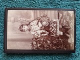 SUPERBA fotografie , anul 1890 ,atelier S SCWARZ ,Calea Rahovei nr 34 . Tanara in costum traditional .de colectie .dimensiuni 11 cm x 6 cm