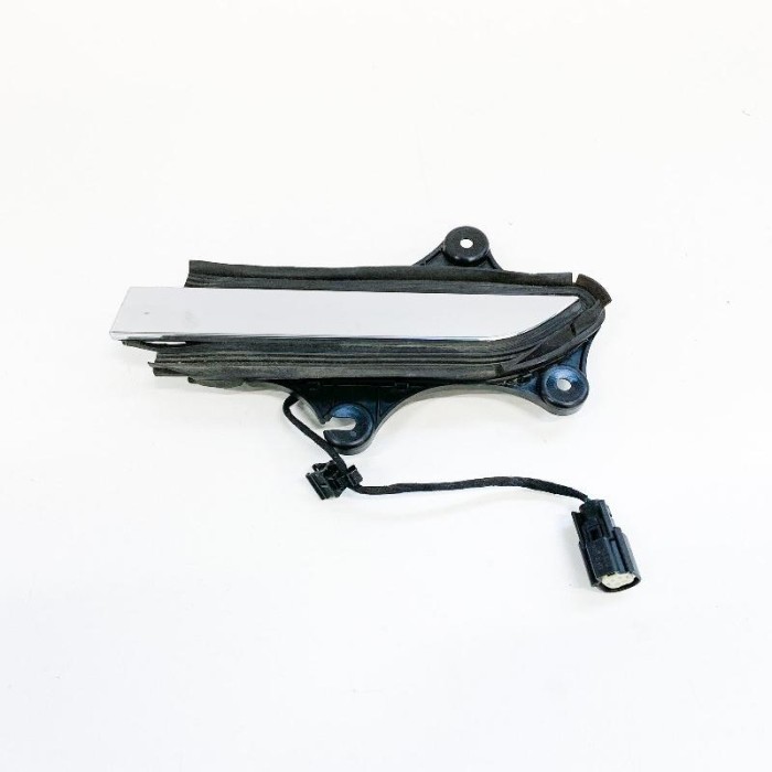 M&acirc;ner exterior ușă st&acirc;nga spate TESLA MODEL X 2016 OEM: 1045157-99-C 10641421