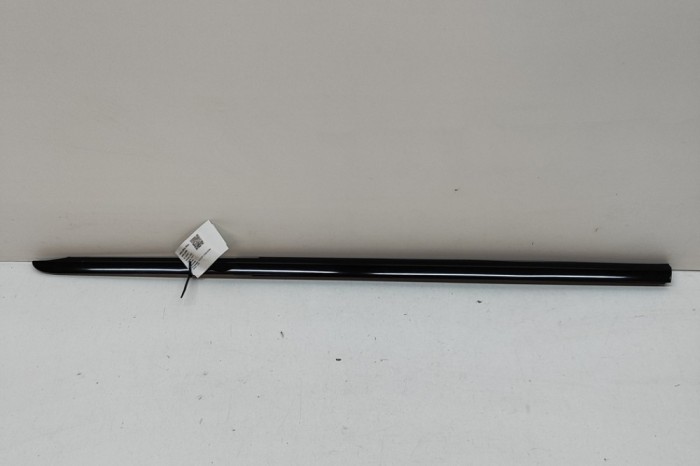 Chedar geam ușă dreapta spate MERCEDES-BENZ E Coupe C238 2016 OEM: A2386709200 28182707