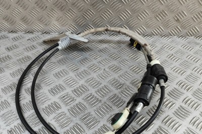 Cablu timonerie VOLVO V60 II 225, 227 2019 OEM: 31492743 | 30836118 foto