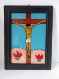Icoana pe sticla cu rama lemn, Iisus pe cruce, naiv, 27x36cm