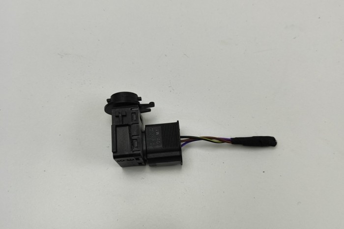 VW T-ROC A11 2023 OEM: 5Q0907643C,5Q0907659B SKU: 30431314