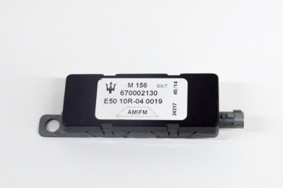 Amplificator de antena MASERATI QUATTROPORTE VI 2015 OEM: 670002130,10R-040019 17742870 foto