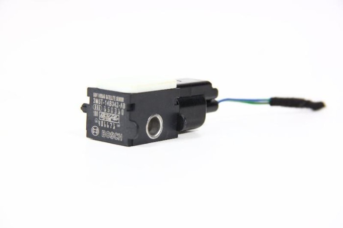 Senzor de impact lateral st&acirc;nga LAND ROVER FREELANDER 2 L359 2010 OEM: 3M5T-14B342-AB 3178323