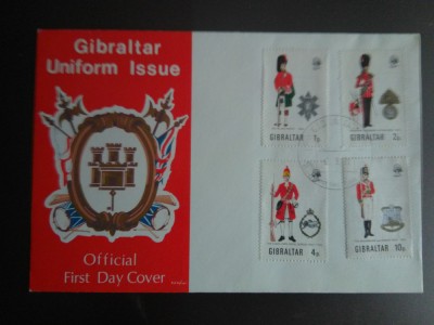 11 FDC-uri diverse uniforme militare foto