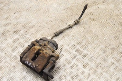 Etrier de fr&amp;acirc;nă dreapta spate AUDI A5 8T3 2013 OEM: 32347485 15530749 foto