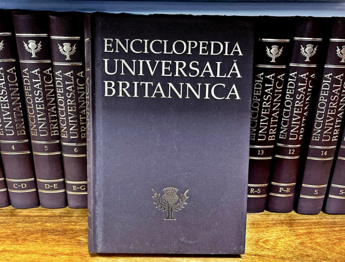 Enciclopedia universala Britannica - 16 volume