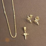 Cumpara ieftin Set placat cu aur lantisor + cruciulita + cercei