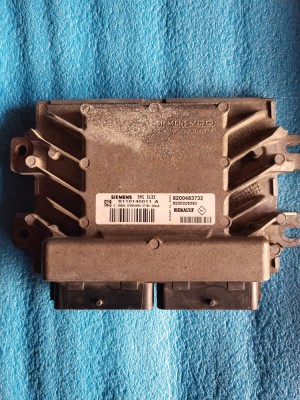 calculator ECU pentru DACIA Logan 1,6 MPI - 2008 - foto