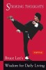 Striking Thoughts: Bruce Lee&#039;s Wisdom for Daily Living