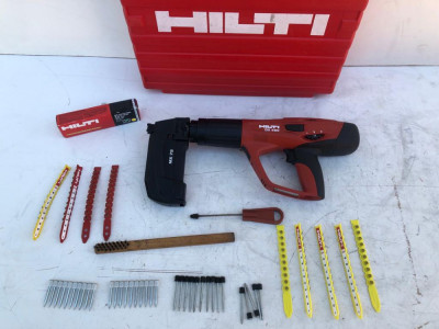 Pistol puscat cuie in Beton Hilti DX 460 -MX Fabricatie 2016 . foto