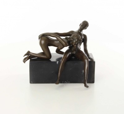 Cuplu facand dragoste - statueta erotica din bronz pe soclu din marmura EC-29 foto