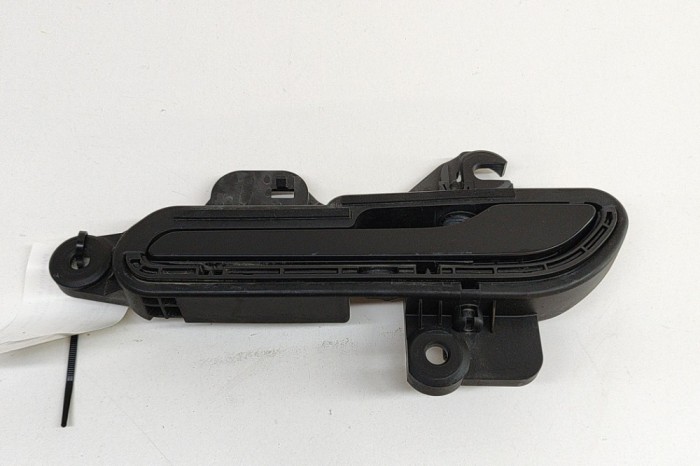 M&acirc;ner exterior ușă st&acirc;nga față TESLA MODEL 3 2021 OEM: 1528114-00-D 27151248