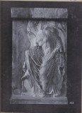 bnk foto Grecia - Acropolis Athena Templul Athenei Nike - Nike aranjandu-si sandaua - Albumen - 29x22 cm 1880