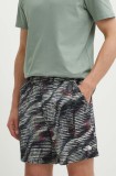 The North Face pantaloni scurți outdoor Class V Pathfinder culoarea verde, NF0A86QMSIR1